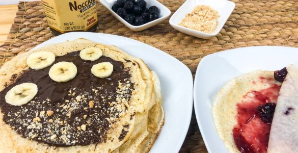 Crepes with hazelnut spread